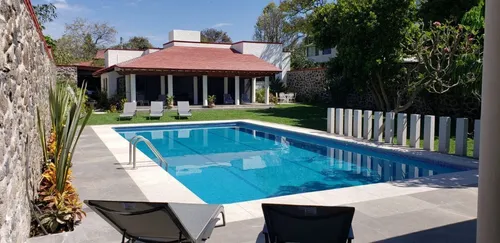 Casa En Venta, Lomas De Cuernavaca, 6 Recámaras