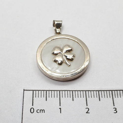 Imagen 4 de 7 de Dije Plata Y Nacar Trebol 25mm