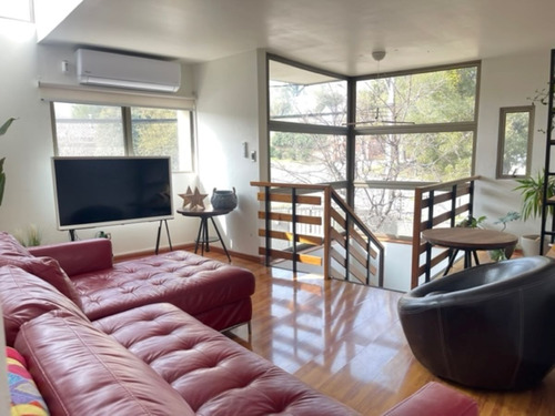 Imagen 9 de 24 de Gran Casa De Arquitectura Unica En San Calos De Apoquindo