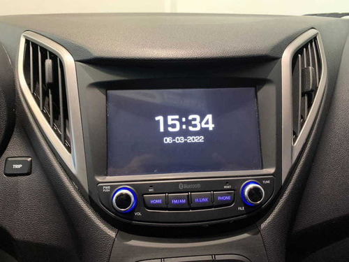 Imagem 12 de 14 de Hyundai Hb20s Confort Plus 1.0 Tb Flex 12v Mec 2019