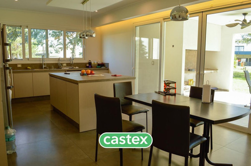 Imagen 6 de 30 de Casa De 4 Dormitorios En Venta En Terralagos