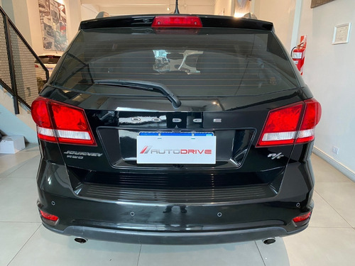 Imagen 22 de 25 de Dodge Journey R/t 3.6 2018