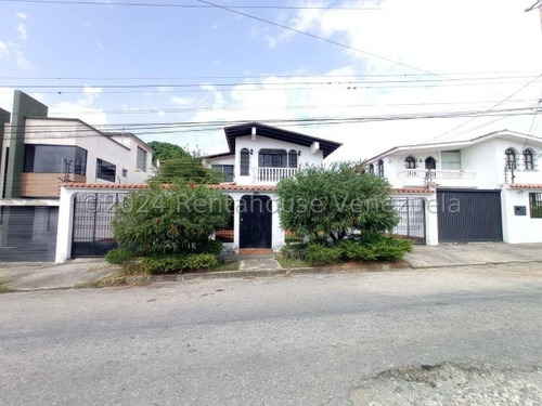Casa En Venta En Santa Elena, Barquisimeto Rc