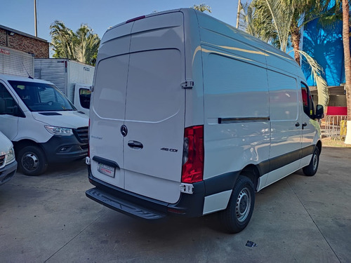 Mercedes-Benz Sprinter Furgão 2.2 Cdi 416 Longo Teto Alto 10,5m3 5p 6 marchas