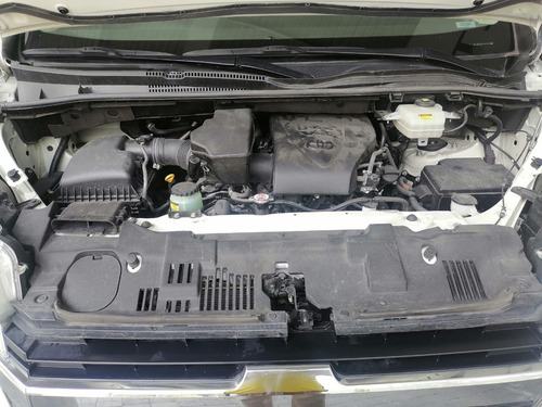 Imagen 14 de 15 de Toyota Hiace 12 Pasajeros 2020