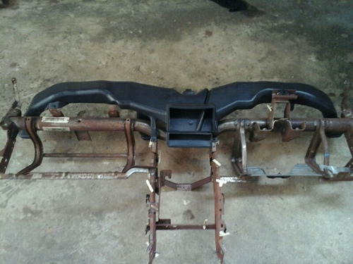 Soporte Original Del Tablero Frontal Ford Escape 2007 3.0 