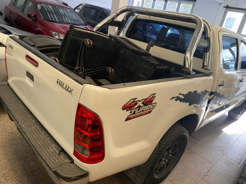Imagen 21 de 25 de Toyota Hilux Dx 2007 4x4 2.5cc