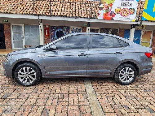 Volkswagen Virtus Highline 1.6cc TP AA 4X2
