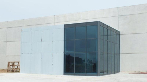 Imagen 3 de 21 de Galpón 1400 M2 Cubiertos En Maldonado (uruguay)