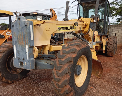 Motoniveladora New Holland Rg 170b