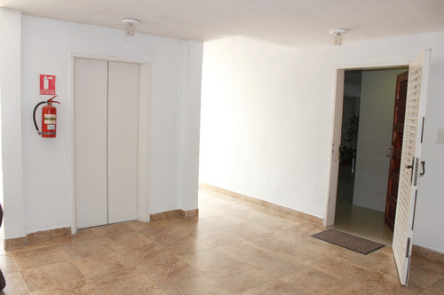 Venta De Apartamento En Conjunto Residencial Agua Linda Country