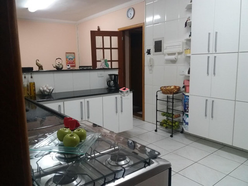 Imagem 8 de 24 de Sobrado À Venda, 3 Quartos, 3 Suítes, 5 Vagas, Lucinda - Santo André/sp - 98193