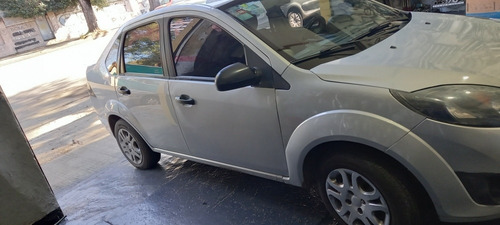 Imagen 3 de 18 de Ford Fiesta Max Fiesta Max1.6