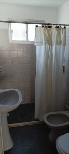 Imagen 15 de 19 de Alquilo Apto Y Casa Para 6 Y 4 Personas A 150 Metros Del Mar Sobre Playa Costa Azul
