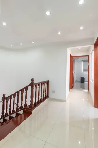 Casa En Venta En Cedritos. Cod V10475