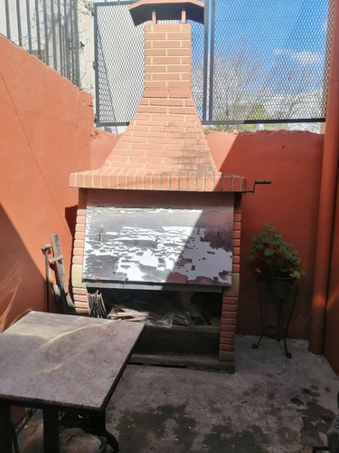 Casa Con Local A 100m. Centro Comercial Y Av. Principal!!!