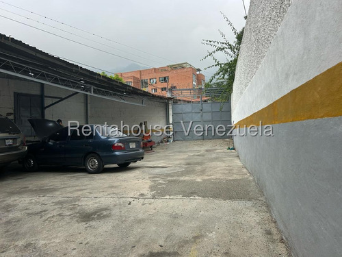 Local Comercial En Alquiler En En Av Principal De Chapellín