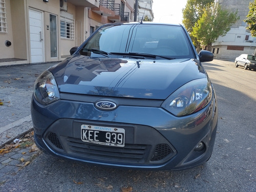 Ford Fiesta 1.6 Max One Ambiente Plus 2011