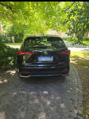 Lexus NX 2.5 300H Luxury