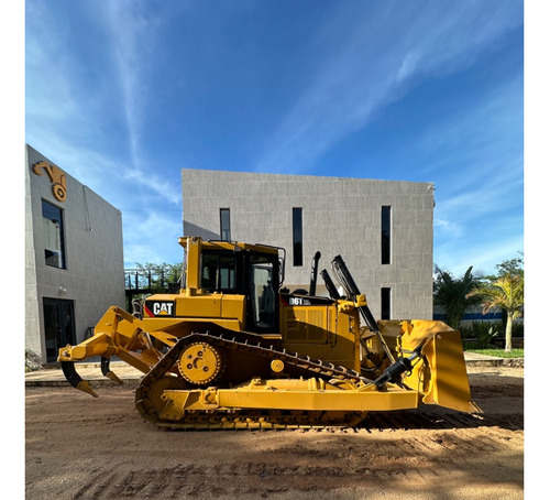 Tractor Bulldozer D6t 2010