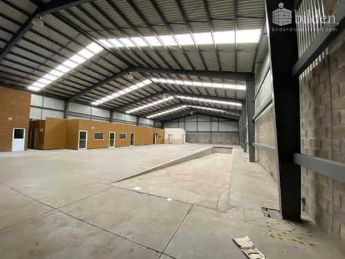 Imagen 1 de 6 de Bodega Comercial En Renta Cienega