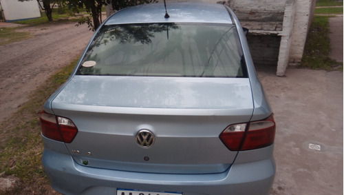 Volkswagen Voyage 1.6 Trenline 101cv