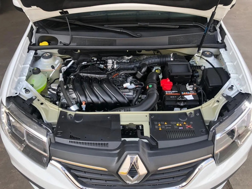 Imagen 5 de 18 de Renault Logan 1.6 16v Zen Oportunidad Patentado