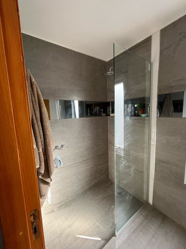 Dueño Vende Casa En Barrio La Bastilla