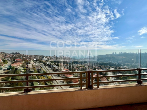 Amplio Departamento Duplex Con Insuperable Vista De Reñaca
