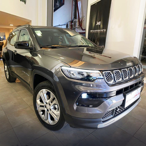 Imagen 3 de 19 de Jeep Compass Longitude At6 1.3 Turbo 270t Oficial