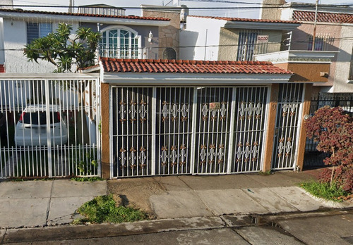 Casa En Eutimio Pinzon 529, Lomas De Independencia, Guadalajara, Jalisco - Rom