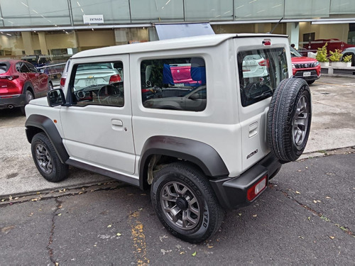Suzuki Jimny 1.5 Glx At