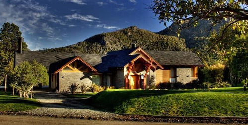 Imagen 2 de 29 de Venta Casa - Arelauquen Golf Country Club - Mnza S - Lote 11 - Bariloche