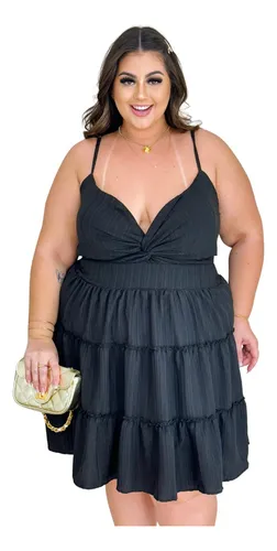 Vestido preto ate store o joelho