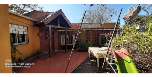 Venta 2 Locales Con Vivienda En Virrey Del Pino