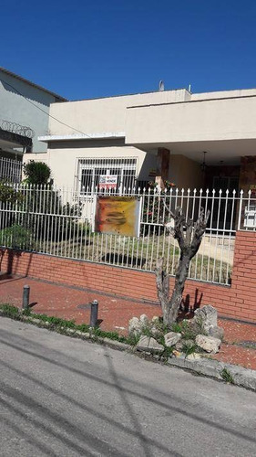 Imagem 1 de 21 de Casa Com 4 Wuartos, 402 M² Por R$ 550.000,00 - Zé Garoto - São Gonçalo/rj - Ca12393