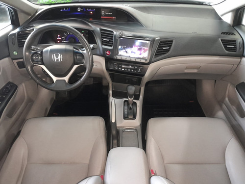 Honda Civic 1.8 Lxs Flex Aut. 4p