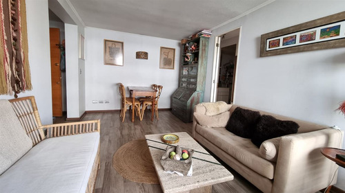Departamento Amoblado En Arriendo De 2 Dorm. En Providencia