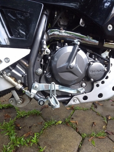 Imagem 5 de 10 de Suzuki Dr800