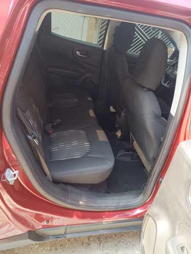 Fiat Toro 1.8 16v Freedom Flex 4x2 Aut. 4p