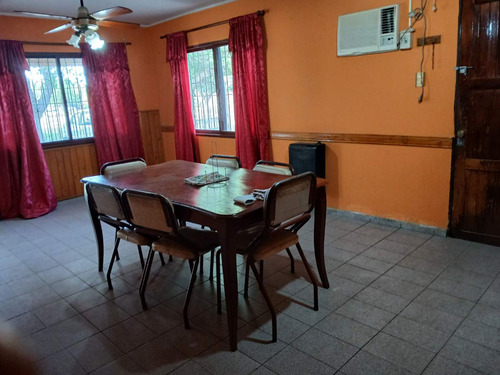 Casa De 3 Dormitorios. Villa Aberastain. Pocito
