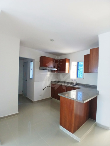 Venta Apartamento 2do Nivel De Oportunidad En Santiago (jpa-258)