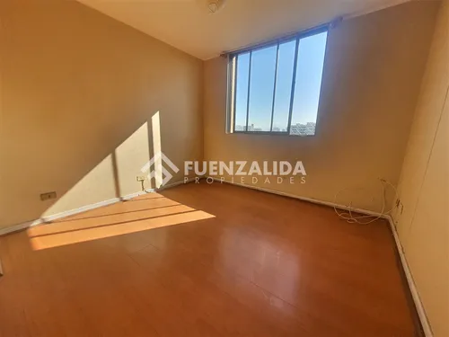 Departamento En Venta De 2 Dorm. En San Miguel
