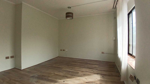Arriendo Casa Santa Rosa De Huechuraba (90045)