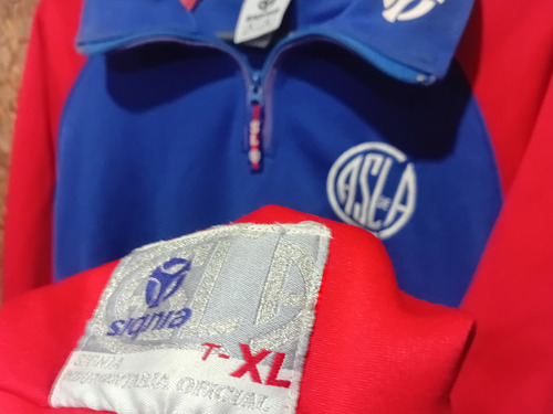San Lorenzo Buzo Signia 2001 (Usado)
