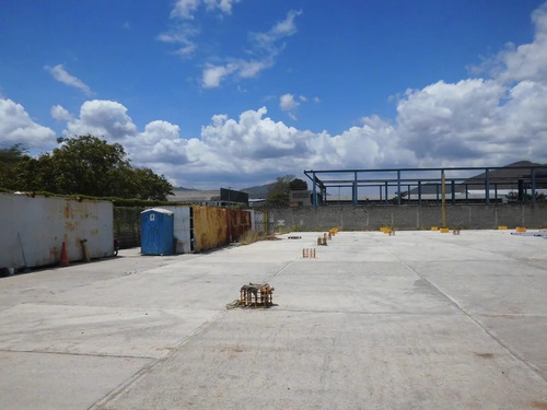 Terreno Patio Industrial, Zona Industrial Los Naranjos, Guarenas