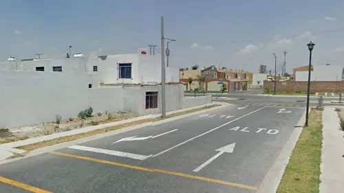 Casa En Venta, Col. Coto Del Carmen, Tlaquepaque Jalisco, Remate Bancario Jmjc88