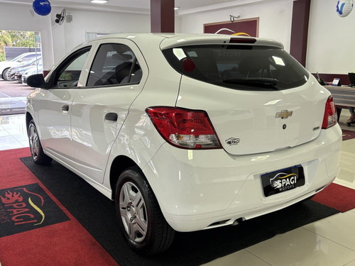Chevrolet Onix 1.0 MPFI LS 8V FLEX 4P MANUAL