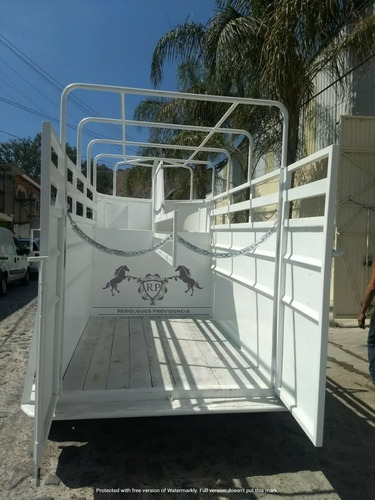 Remolques Ganaderos Jaula Cuellos De Ganso