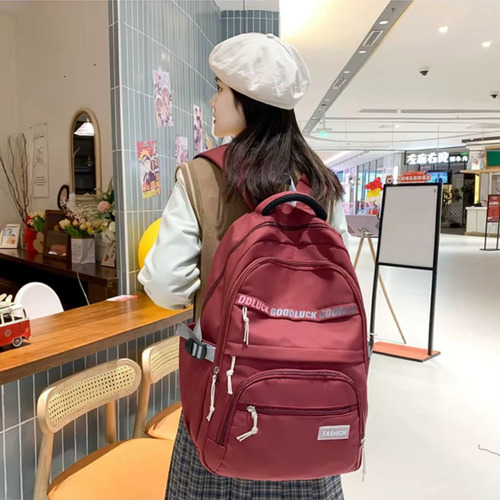 Mochila Espaçosa Grande 25l Moderna Tendencia Sofisticada Cor Vinho Desenho Do Tecido Liso